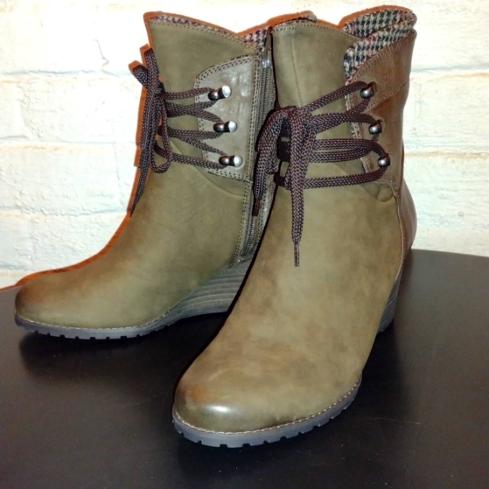 Cobb Hill by Rockport Lucinda Lace Boot